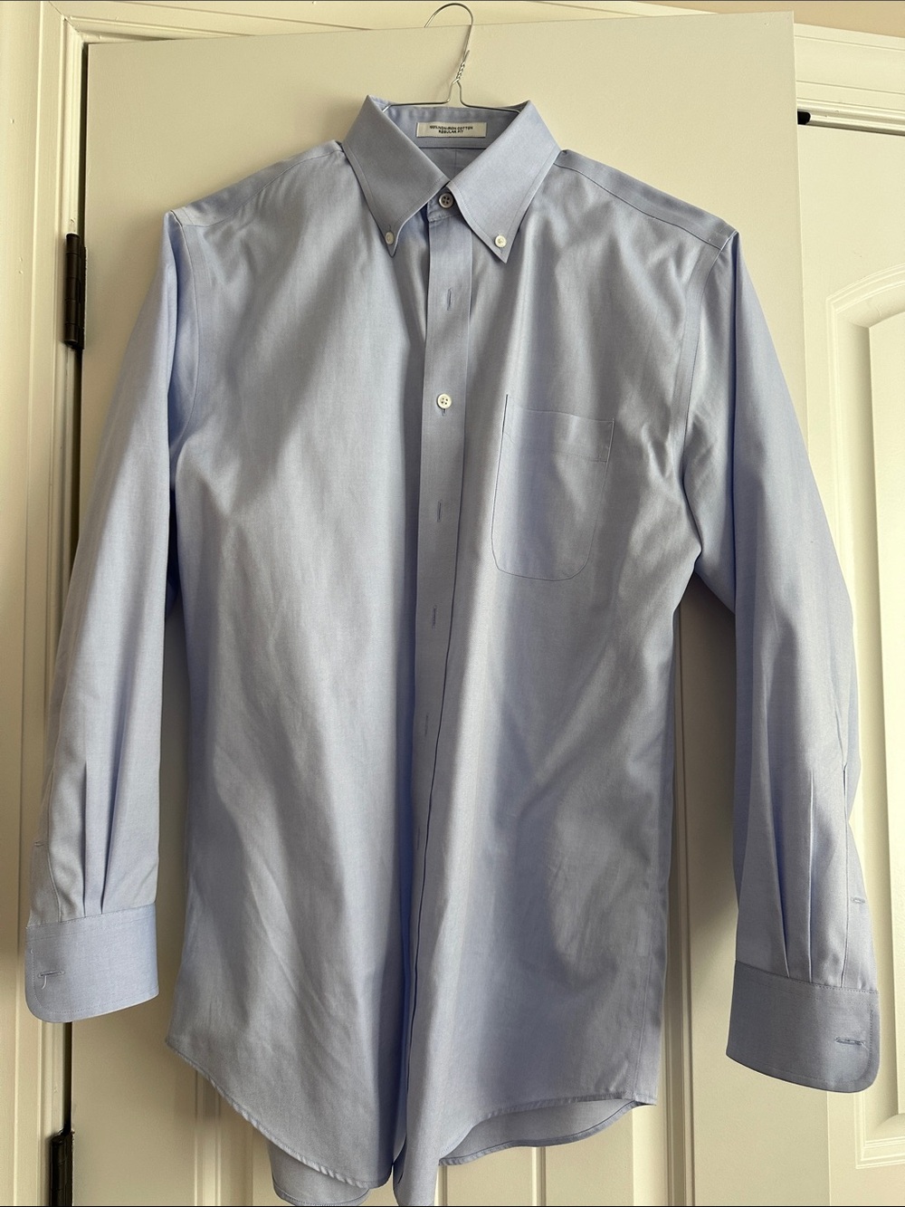 Men's Light Blue Button-Down Dress Shirt